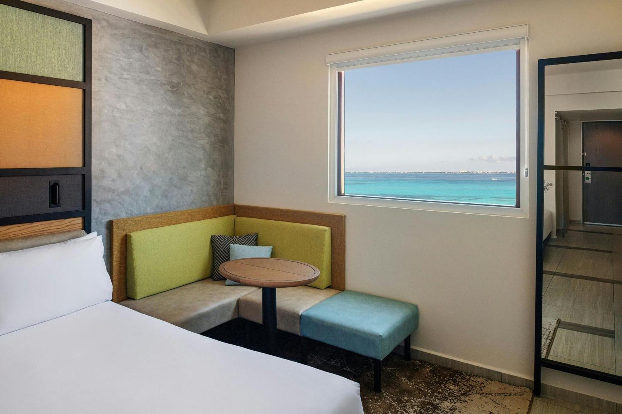 Renovated Aloft Cancún Exterior foto