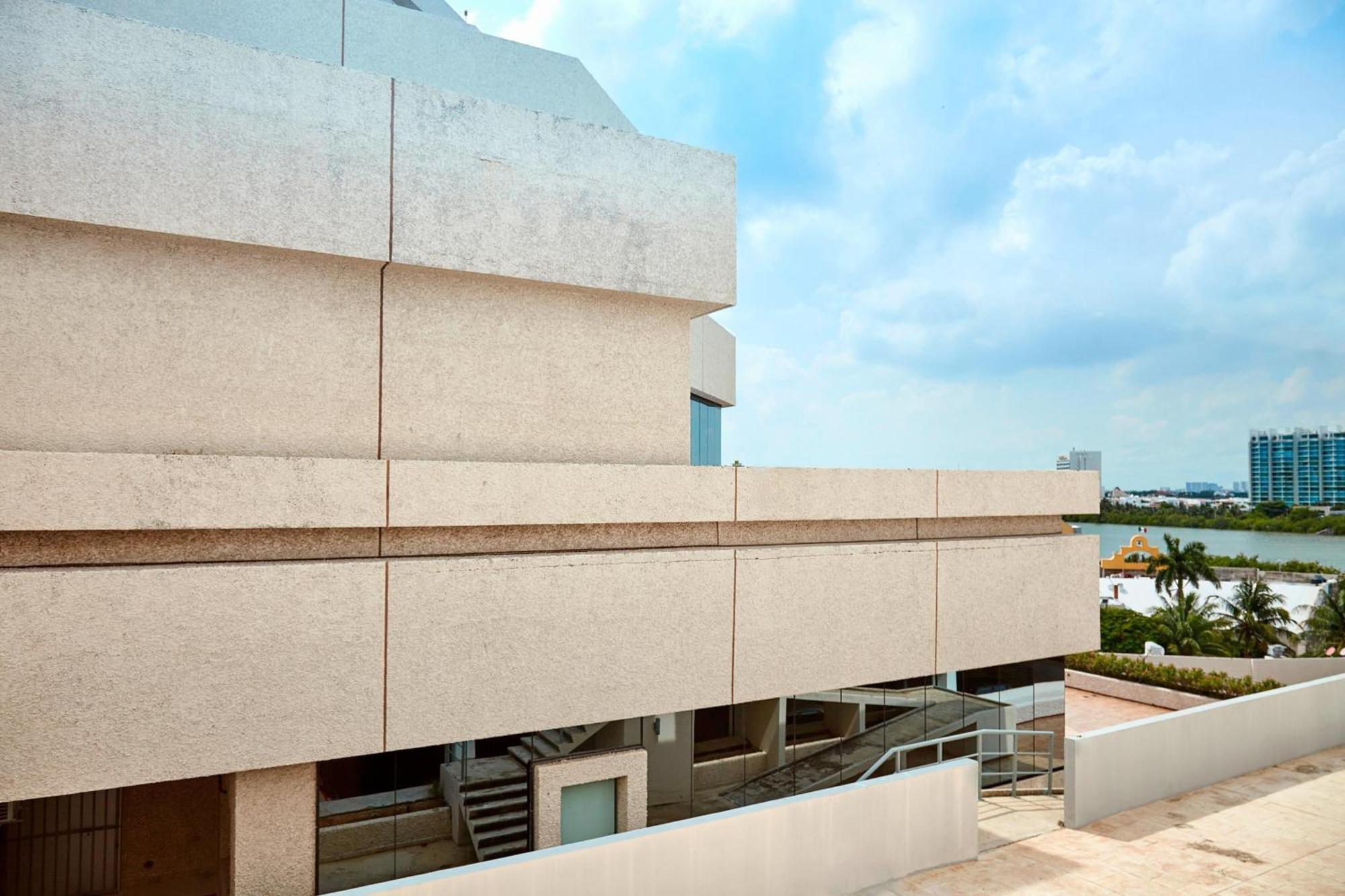 Renovated Aloft Cancún Exterior foto